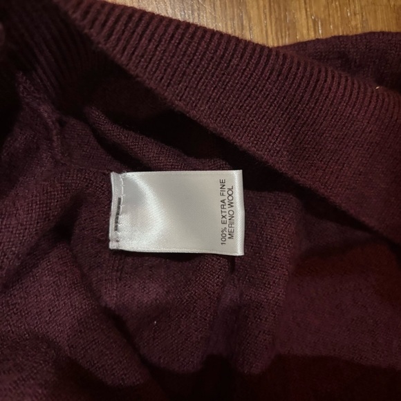 Turnbury Merino Wool Vest Men’s XL Burgundy Sleeveless Sweater - Picture 4 of 5